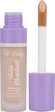 Lovely Skin Blanket, rozjaśniający korektor z aplikatorem, kakao, kwas hialuronowy, beżowa butelka, fioletowa nakrętka.
