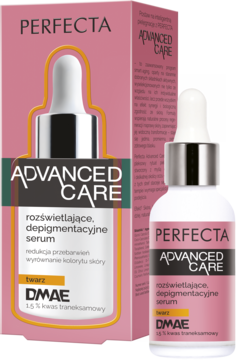 Perfecta Advanced Care serum rozświetlające, depigmentacyjne z DMAE, butelka i różowe pudełko pod kątem.