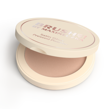 Otwarty puder prasowany BRUSH! Satin Glow, kremowa puderniczka z beżowym pudrem, widok z góry pod kątem.