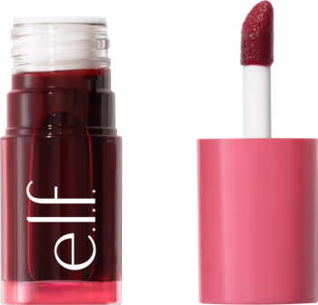 Bordowy tint e.l.f. Sheer For It Left On Red z logo na butelce, obok aplikator z różową nakrętką.