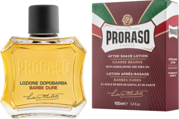 Bursztynowa butelka Proraso After Shave Lotion i czerwono-zielone opakowanie z drzewem sandałowym, widok z przodu.