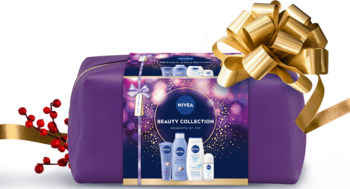 Zestaw NIVEA BEAUTY COLLECTION: fioletowa kosmetyczka ze złotą kokardą i 4 produktami NIVEA, ujęcie z przodu.