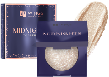 AA Wings Of Color Midnights Topper do oczu. Błyszczący pyłek w otwartym, fioletowym kompakcie, obok opakowanie i swatch.