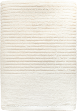 Miękki, kremowy ręcznik kąpielowy frotte, złożony w kostkę, z wyraźnym prążkowanym wzorem.