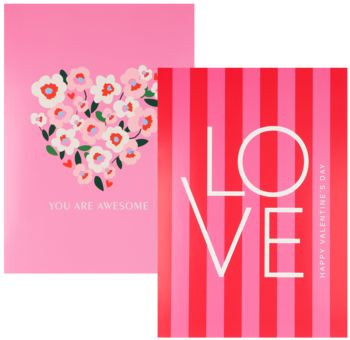 Dwie kartki walentynkowe, różowe. Jedna z sercem z kwiatów i "YOU ARE AWESOME", druga w paski z napisem "LOVE".