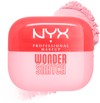NYX Wonder Snatch puder wygładzający Cheeky Cherry w różowo-czerwonym opakowaniu, z lekko rozsypanym pudrem.