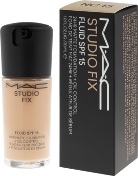 Beżowy podkład matujący MAC Studio Fix Fluid SPF 15 w szklanej butelce z pompką i czarnym pudełkiem, przód.