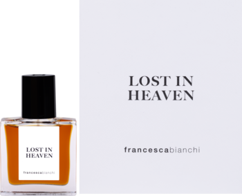 Ekstrakt perfum Francesca Bianchi Lost In Heaven, bursztynowy flakon z czarną nakrętką i białe pudełko. Widok z przodu.