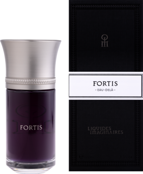 Woda perfumowana Liquides Imaginaires Fortis: ciemnofioletowa butelka z grawerem i srebrną nakrętką, obok eleganckie czarne pudełko.