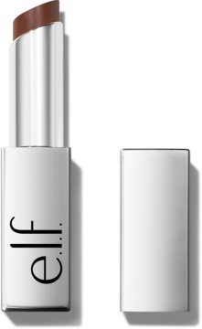 e.l.f. szminka w odcieniu brązowym, w srebrnym opakowaniu, widok otwartego produktu obok skuwki.