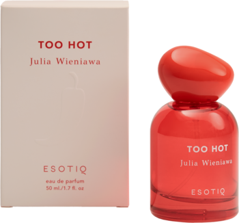 Perfumy damskie ESOTIQ Too Hot Julia Wieniawa, czerwona butelka obok jasnoróżowego pudełka 50 ml.