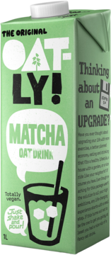 Oatly Napój owsiany Matcha w zielonym kartonie 1L, widok pod kątem, z napisem "THE ORIGINAL" i grafiką drinka.