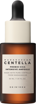 SKIN1004 Madagascar Centella Probio-Cica Ampoule w bursztynowej butelce, biała etykieta, widok z przodu.