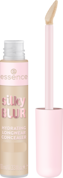 Przednia perspektywa korektora Essence Silky Blur Hydrating Longwear w beżowej butelce z wyjętym aplikatorem.