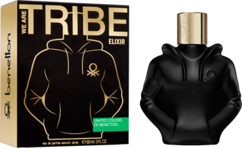 Perfumy Benetton WE ARE TRIBE ELIXIR, czarna butelka w kształcie bluzy z kapturem, obok pudełko.