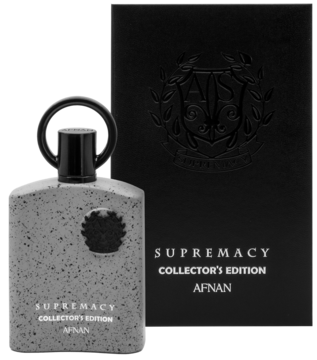 Afnan Supremacy Collector’s Edition męska woda perfumowana, szara butelka z fakturą obok eleganckiego czarnego pudełka.