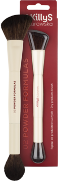 Dwustronny pędzel KillyS x Kaśka Żurawska 02 do suchych produktów, beżowy trzonek, ciemne włosie w czerwonym opakowaniu.