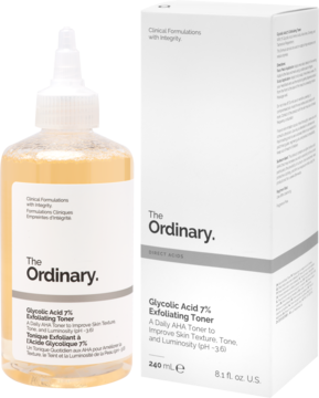 Tonik The Ordinary, 7% kwas glikolowy. Butelka z pomarańczowym płynem i białe opakowanie, widok pod kątem.