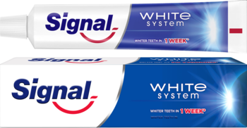 Signal White System pasta wybielająca, biała tubka i opakowanie z niebieskim wzorem, widok lekko pod kątem.