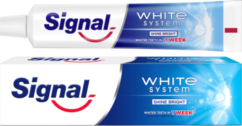Signal White System pasta do zębów wybielająca. Biała tubka i pudełko z niebieskim gradientem, widok z przodu.