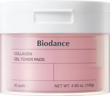 Biodance Collagen Gel Toner Pads, białe prostokątne opakowanie z różową etykietą, widok z przodu, 60 sztuk.