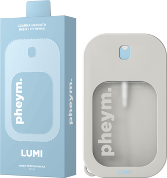 Pheym. LUMI woda perfumowana czarna herbata, imbir, cytrusy. Beżowa płaska butelka spray i jasnoniebieskie pudełko.