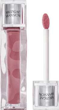 Błyszczyk do ust Muzigae Mansion Icy Glow w odcieniu Chill, zamknięty i otwarty z aplikatorem w kolorze przydymionego różu.