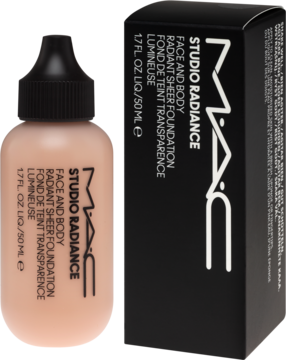 MAC Studio Radiance Radiant Sheer podkład w beżowej butelce z zakraplaczem i czarnym pudełkiem, widok z przodu.