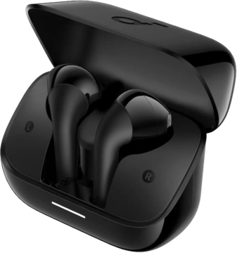 Czarne douszne słuchawki bezprzewodowe Soundcore K20i w otwartym, matowym etui ładującym, widok z góry.