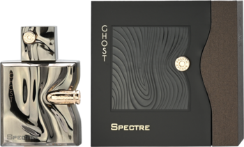 Perfumy GHOST Spectre: lśniąca, falista butelka i ciemne pudełko z wygrawerowanym wzorem, widok z przodu.