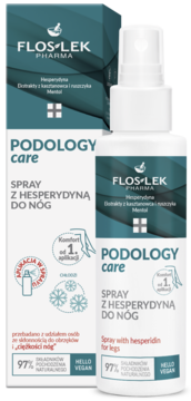 Flos-Lek Podology Care spray z hesperydyną do nóg, biała butelka obok opakowania, frontowe etykiety.