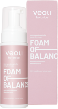 Różowa pianka do mycia twarzy Veoli Botanica Foam of Balance i jej pudełko na białym tle, widok z przodu.