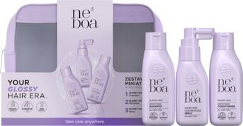 Zestaw podróżny NEBOA Glossy Hair Era na objętość. Fioletowa kosmetyczka, 3 mini butelki szamponu, odżywki, sprayu.