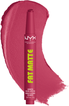 Pomadka NYX Fat Matte Slick Click w intensywnej fuksji, pionowo na tle rozmazanej szminki.