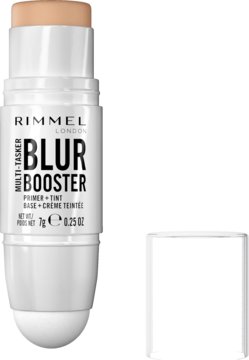 Biały sztyft Rimmel Multi-Tasker Blur Booster, primer i tint, z widocznym beżowym wkładem, obok otwarta zakrętka.