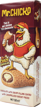Mr. CHICKO czekolada: brązowe pudełko z kurczakiem, czekoladowy drumstick z kremem, posypka biszkoptowa.