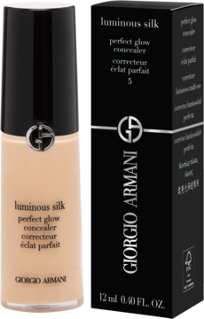 Giorgio Armani Luminous Silk Perfect Glow Concealer, beżowa butelka i czarne pudełko z napisem "luminous silk", widok z przodu.