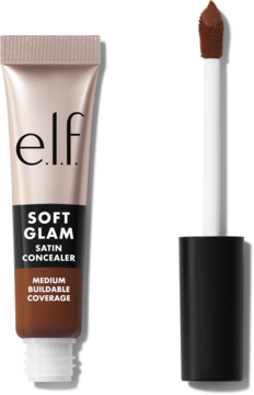 Nawilżający korektor e.l.f. Soft Glam Satin w brązowej tubce i aplikator z ciemnym, płynnym produktem.