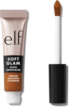 e.l.f. Soft Glam Satin Korektor Deep Cool, miedziana tubka i otwarty aplikator z brązowym korektorem.