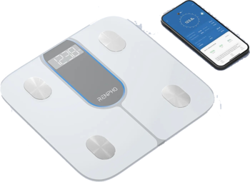 Biała waga analityczna RENPHO Elis 1C z czterema srebrnymi elektrodami i smartfonem z aplikacją, widok z góry pod kątem.