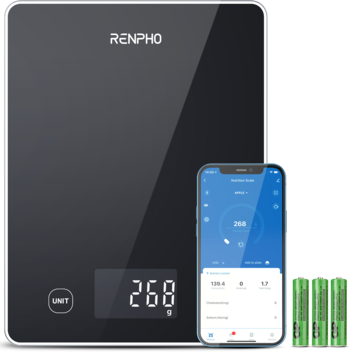 Czarna waga kuchenna RENPHO Calibra 1L z wyświetlaczem, obok smartfon z aplikacją i baterie AA.