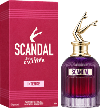 Perfumy Jean Paul Gaultier Scandal Intense EDP, różowe pudełko i fioletowa butelka z korkiem w kształcie nóg.