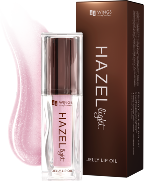 HAZEL Light Jelly Lip Oil w przezroczystej butelce, obok brązowe pudełko i różowa, lśniąca smuga olejku.