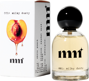 Perfumy Milky Mane 001: Milky Dusty do włosów i ciała. Szklana butelka obok białego pudełka z brzoskwinią.