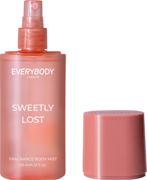 EVERYBODY LONDON SWEETLY LOST mgiełka do ciała, matowa brzoskwiniowa butelka z atomizerem i zdjętą zakrętką, 125 ml.