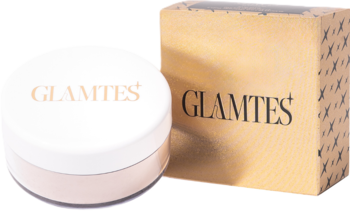 Sypki puder rozświetlający Glamtes Elegant Glow w beżowym słoiczku i złotym opakowaniu, widok z przodu pod kątem.