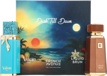 French Avenue Dusk Till Dawn zestaw z dwoma flakonami EDP: turkusowym Vulcan Feu i brązowym Liquid Brun; pudełko z plażą.