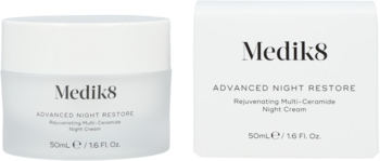 Medik8 Advanced Night Restore krem na noc 50ml w białym słoiku i opakowaniu, widok z przodu.