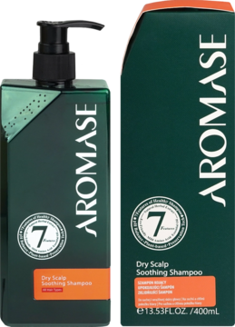 Aromase Dry Scalp Soothing Shampoo: ciemnozielona butelka z pompką i pudełko stojące obok siebie.