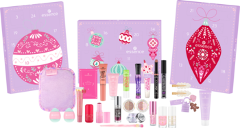 essence THE HOLIDAY TREE kalendarz adwentowy, otwarty, fioletowy, z kosmetykami i akcesoriami do oczu, ust, twarzy.